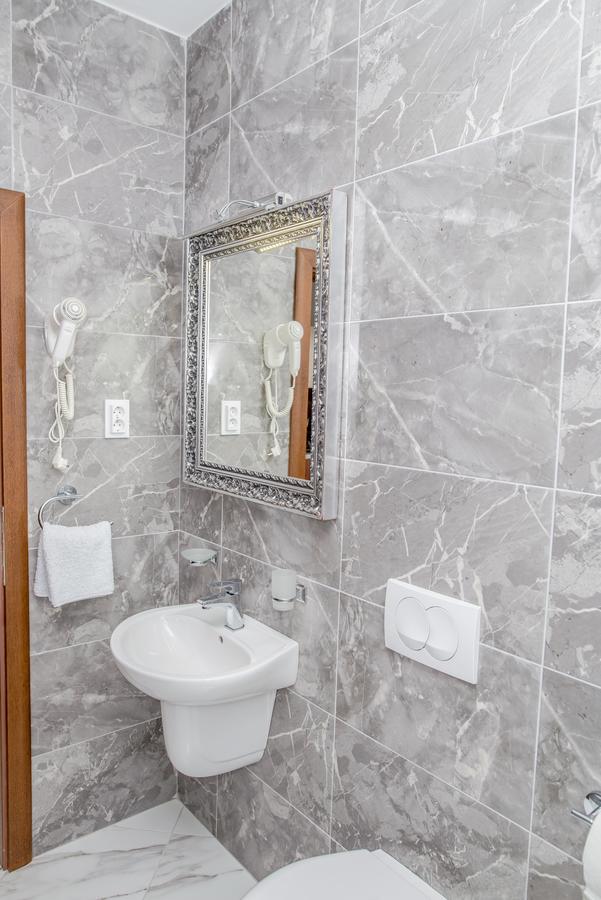 Kristal Apartmani Čanj 외부 사진